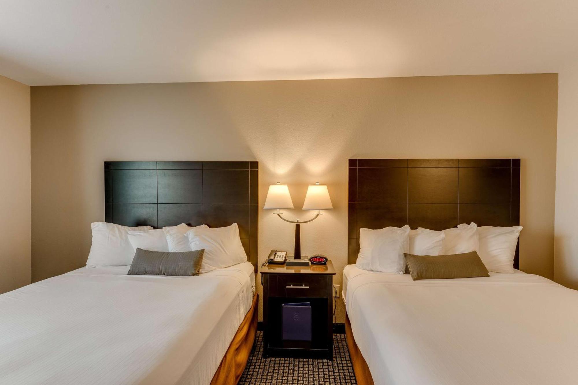 לודינגטון Best Western Lakewinds מראה חיצוני תמונה